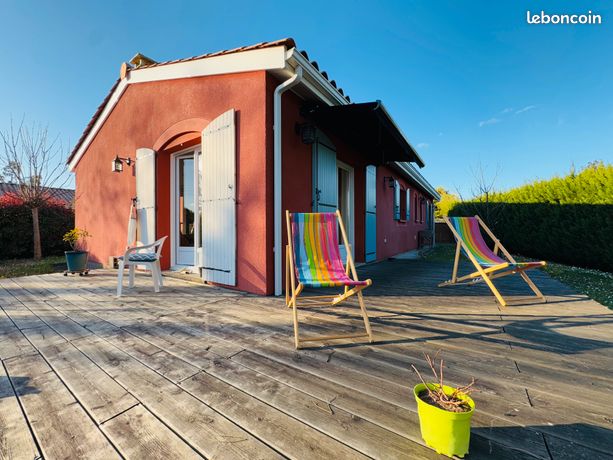 Agréable Maison 108 m2 - Terrain de 759 m2 - Rénovée en 2022 - 3 chambres - Garage attenant - Terrasse bois - Abri de jardin