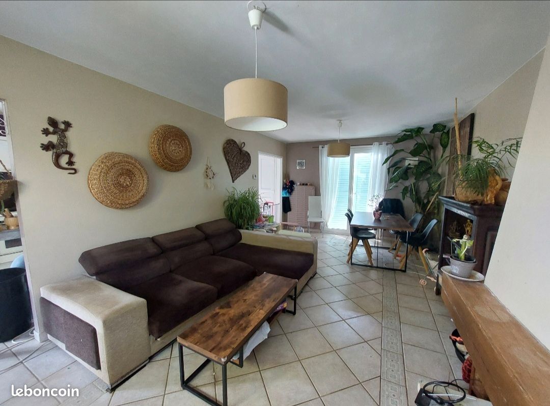 Maison 5 pièces 100 m² · à Nozay · 100 m² · 330 000 €
