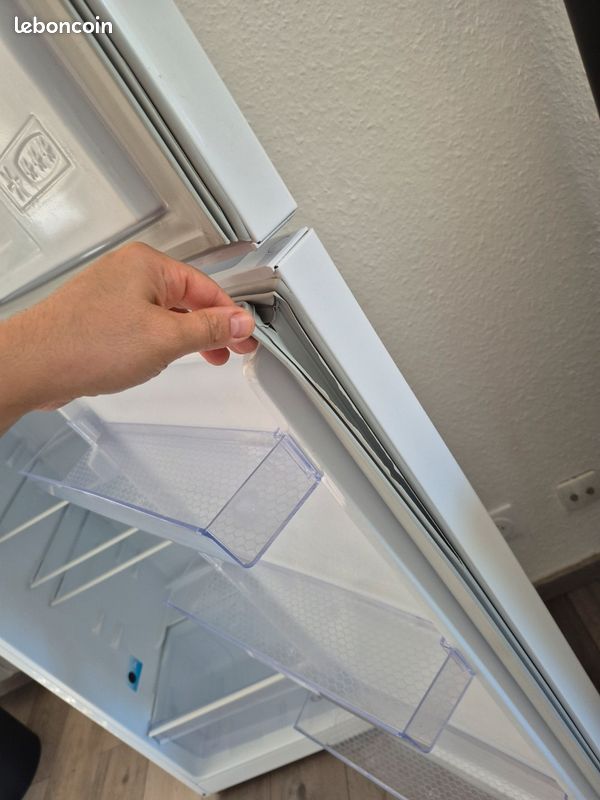 Refregirateur 2 portes BEKO (image 5)