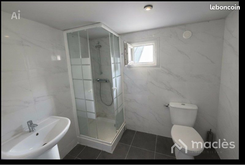 Maison 5 pièces 70 m² · à Saint-Denis · 70 m² · 250 000 €