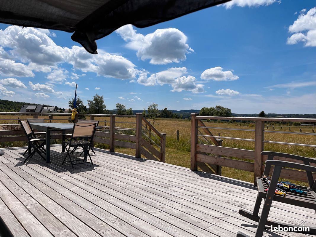Maison 7 pièces 140 m² · à Albaret-Sainte-Marie · 140 m² · 275 000 €