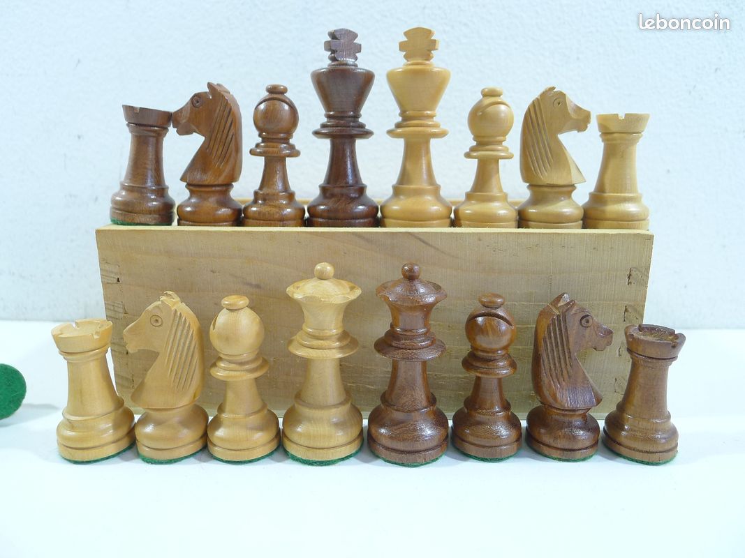 Jeu d'échecs French Chavet 3.9 - Buis Vieilli
