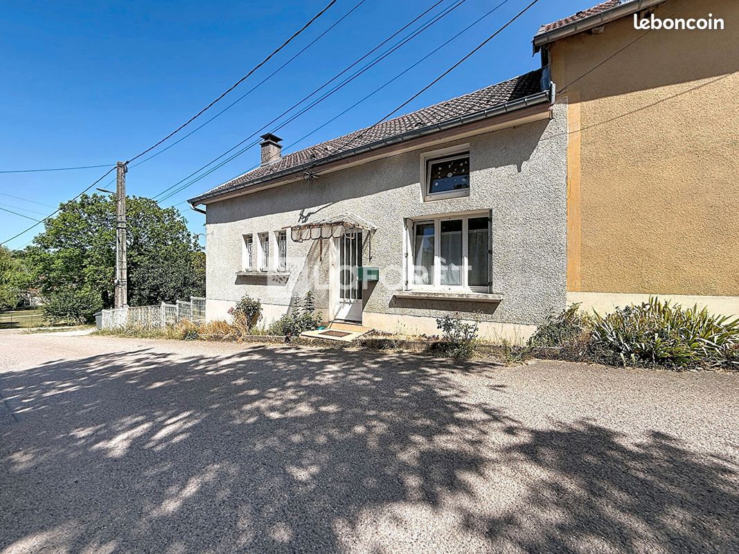 Maison 5 pièces 113 m² · à Soulosse-sous-Saint-Élophe · 113 m² · 110 000 €