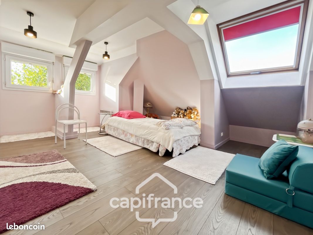 Maison 7 pièces 215 m² (image 12)