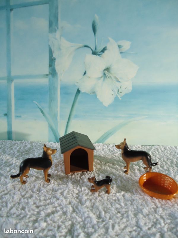 400 annonces chien N° 8 PLAYMOBIL quasi neuf BERGER ALLEMAND pour completer ta maison , foret , animaux , ferme , centre de soin (image 2)