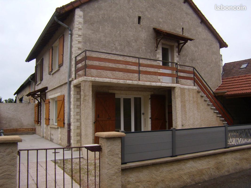 Maison 6 pièces 145 m² · à Sevrey · 145 m² · 183 000 €