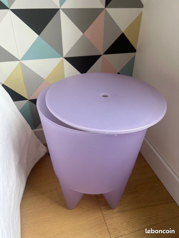Lot de deux tabouret Starck violet givre (image 3)