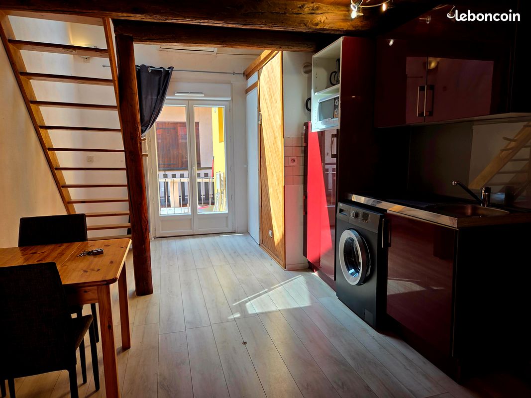 Appartement 2 pièces 28 m² · à Annecy · 28 m² · 900 €