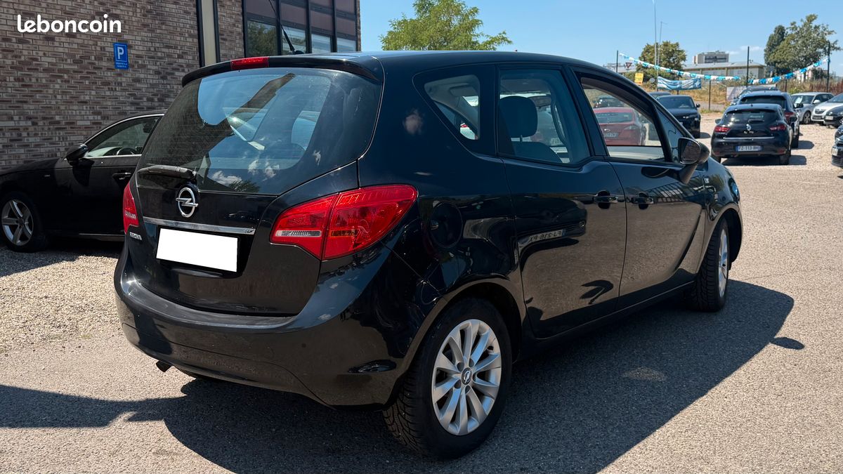 Opel meriva 1.4 véhicule équipé avec certificat pour une personne handicapée (image 3)