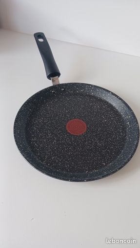 Crêpière / poêle à crêpes Tefal diamètre 22 cm (image 2)