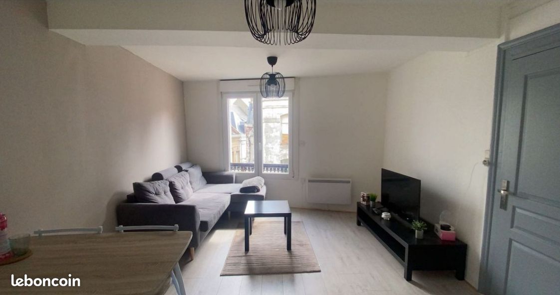 Appartement 2 pièces 42 m² · à Valenciennes · 42 m² · 630 €