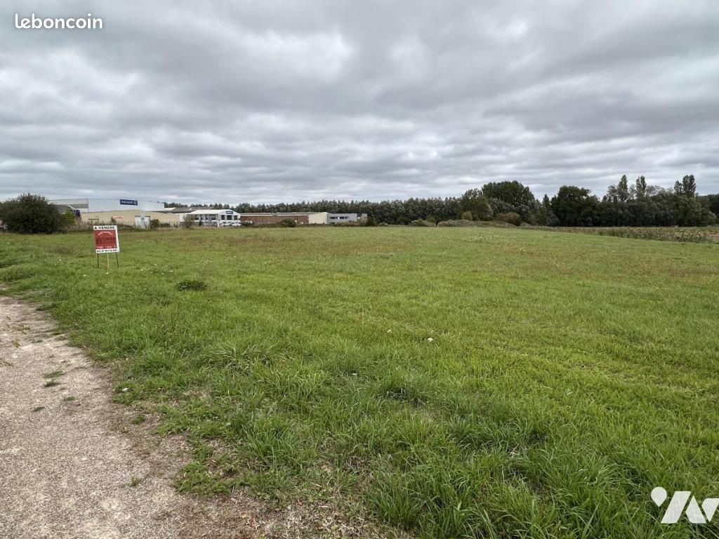 Terrain 13940 m² · à La Couture · 13 940 m² · 228 800 €