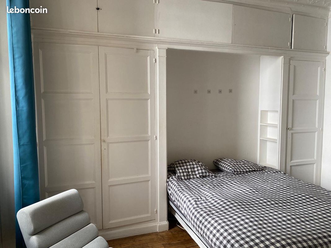 Appartement 2 pièces 32 m² · à Paris · 32 m² · 1 300 €