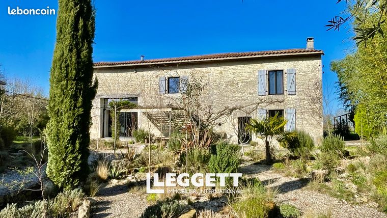 Maison 12 pièces 295 m²