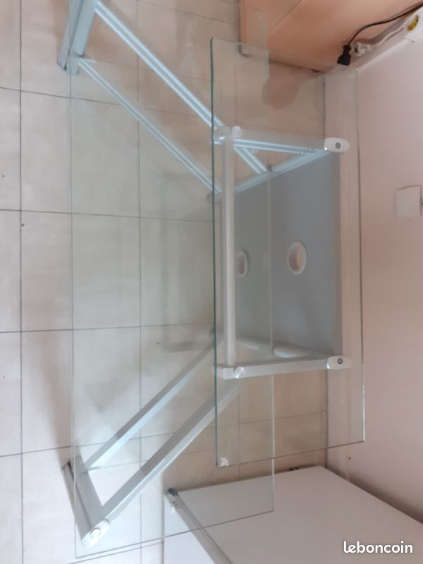 Meuble TV en verre (image 2)