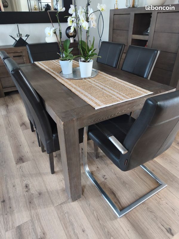 Table et chaises (image 1)