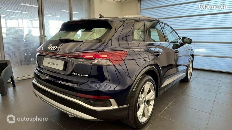 Audi Q4 E-Tron 45 e-tron 285ch + Pack S line (image 4)