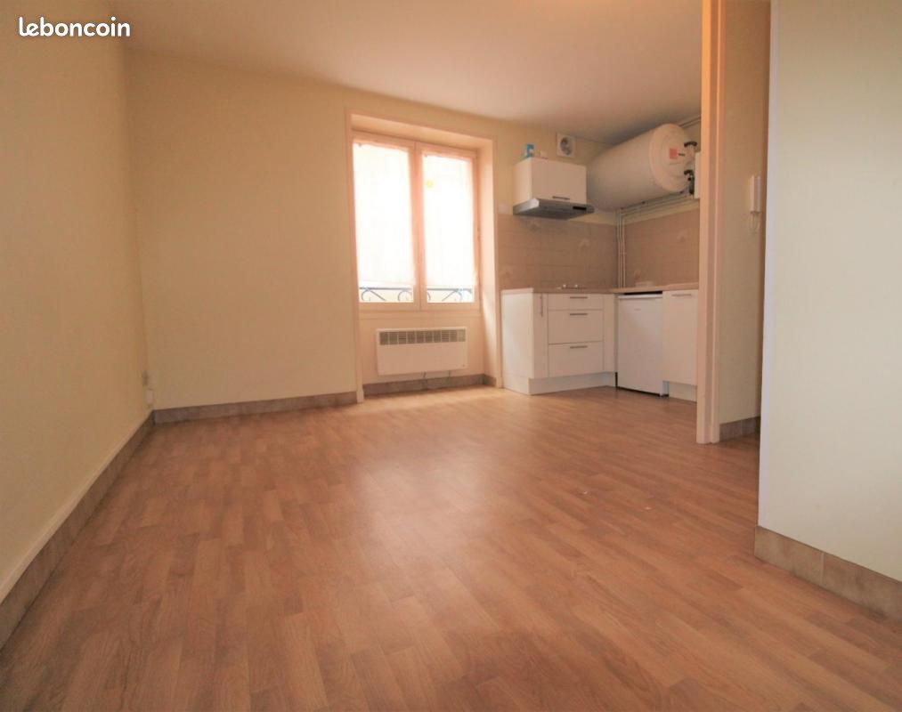 Appartement 1 pièce 31 m² · à Belleville-en-Beaujolais · 31 m² · 433 €