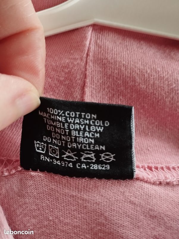 Tee shirt rose à capuche Stüssy (image 4)