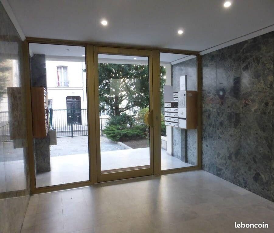 Appartement 1 pièce 24 m² · à Colombes · 24 m² · 990 €/mois
