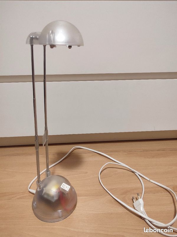 Lampe de chevet / bureau (image 1)
