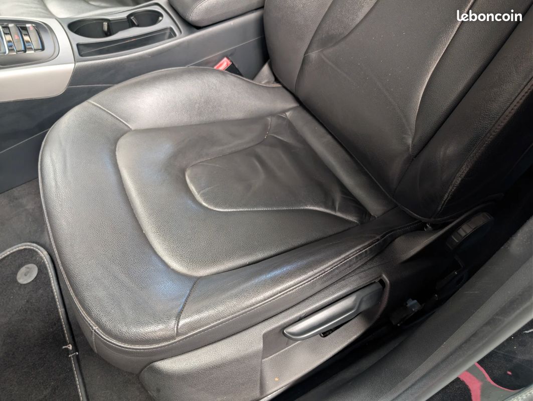 AUDI A5 SPORTBACK 2.0 TDI 136ch Ambiente - Intérieur cuir - Régulateur de vitesse - Clim auto (image 33)