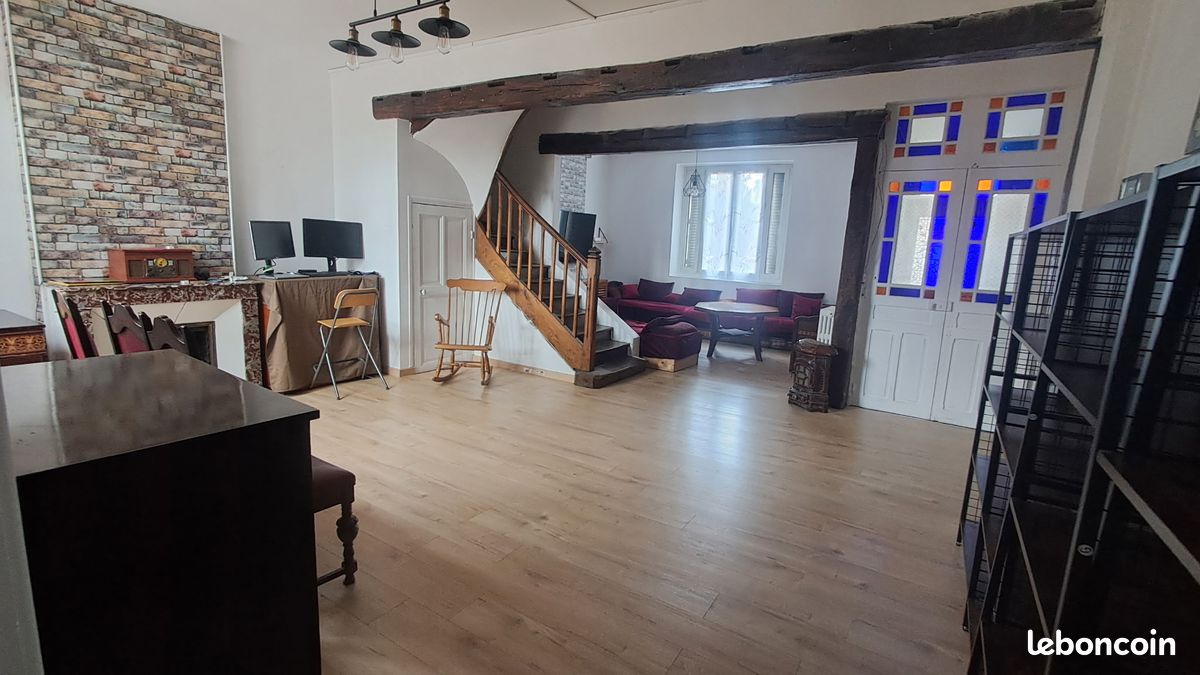 Maison 5 pièces 119 m² · à Saint-Memmie · 119 m² · 195 000 €