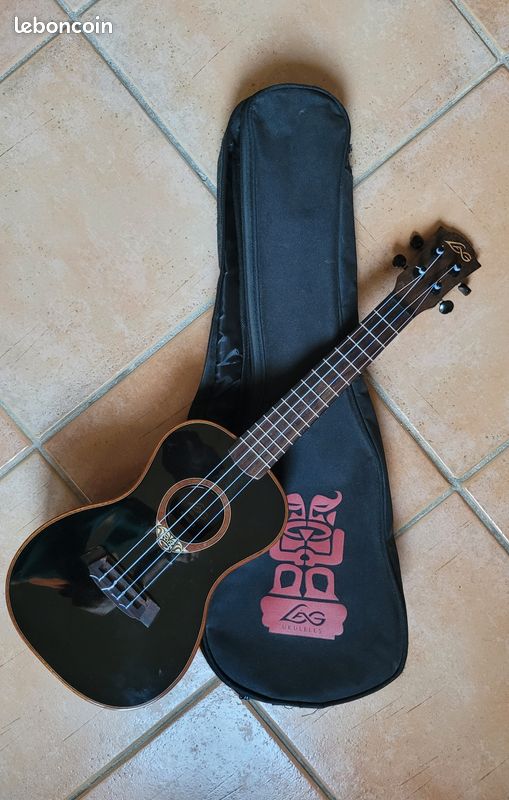 Ukulele concerto Lag U100C - BLK (image 1)