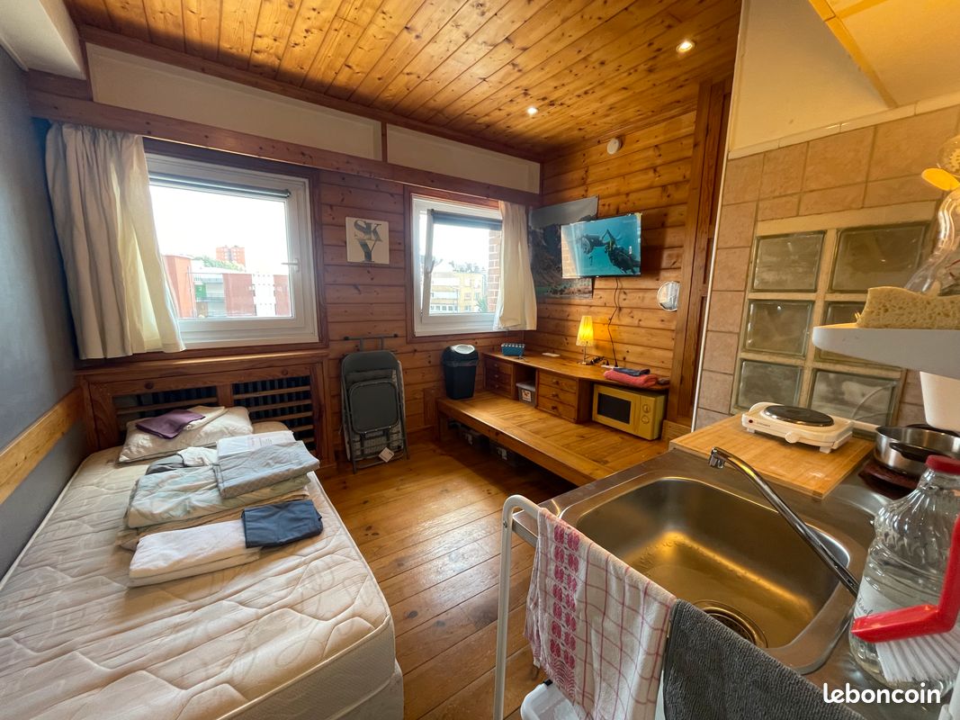 Appartement 1 pièce 10 m² · à Dunkerque · 10 m² · 300 €