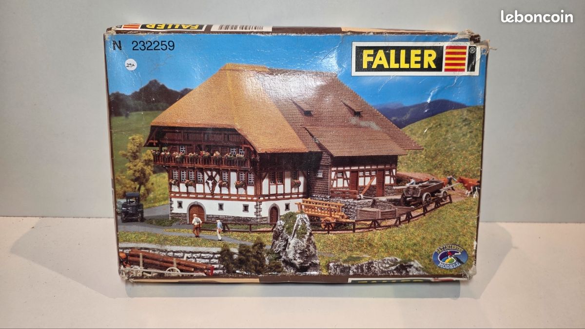 Faller 131324 Spur H0 Schwarzwälder Bauernhaus