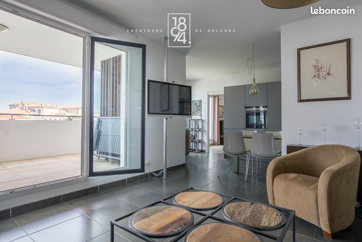 Appartement 4 pièces 103 m² · à Marseille · 103 m² · 670 000 €