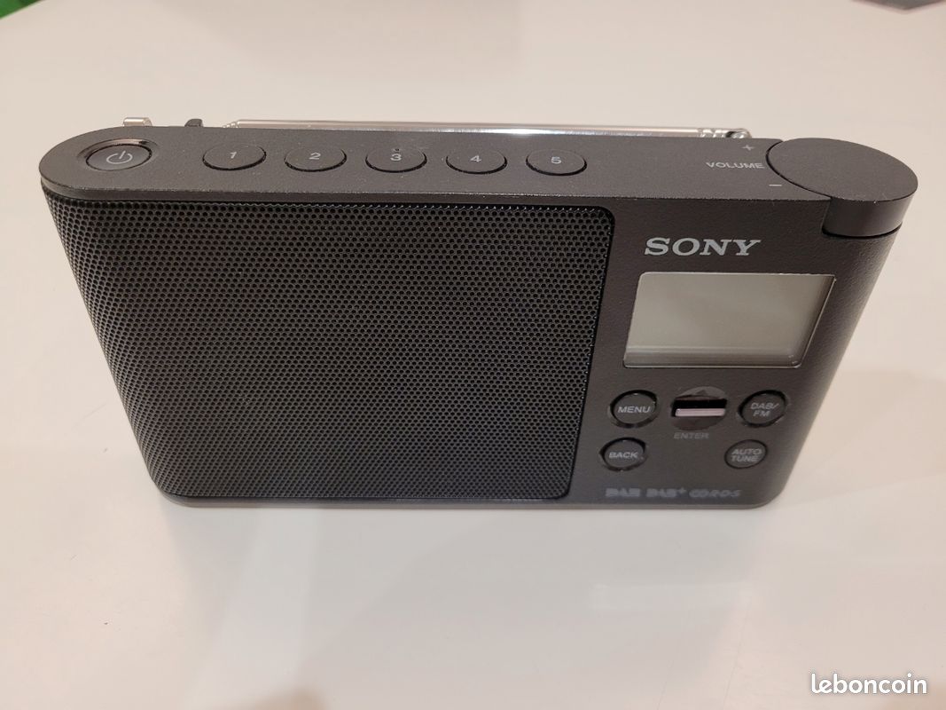 Radio sony DAB DAB+ XDR S41D
Radio portable DAB/DAB+
XDR-S41D (image 1)
