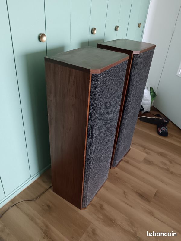 Lot d'enceintes DITTON Célestion 66 de 1976. Avec ampli Pionneer A-616 MarkII, un lecteur CD Pionneer PD6030, un ampli tuner radio Sansui T-700L, et un double lecteur cassette Kenwood KXf-w6010 (image 7)