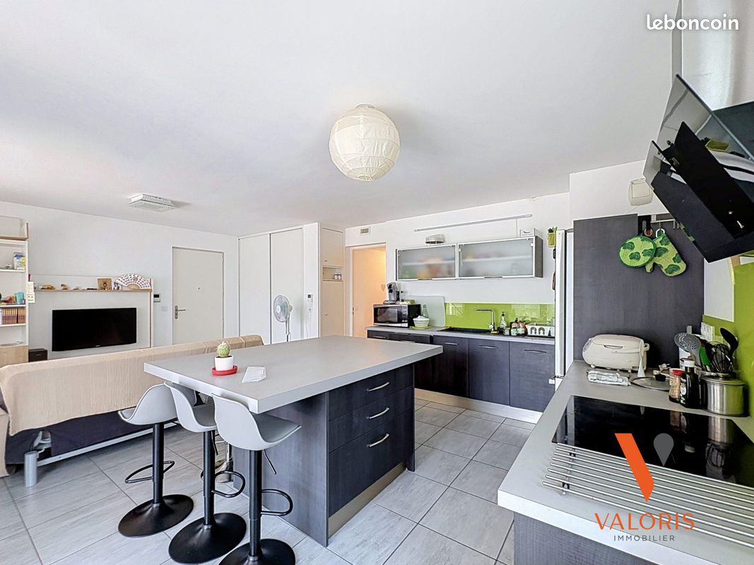 Appartement 4 pièces 75 m² · à Grenoble · 75 m² · 1 325 €