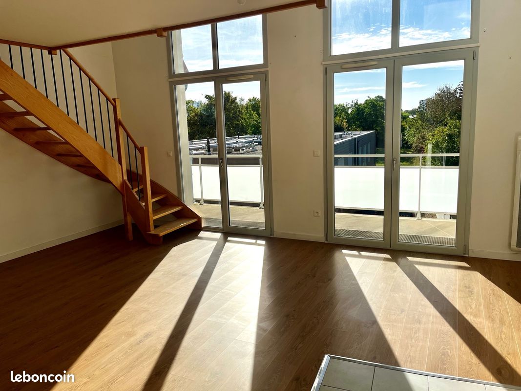 Appartement 6 pièces 97 m² · à Reims · 97 m² · 1 074 €/mois