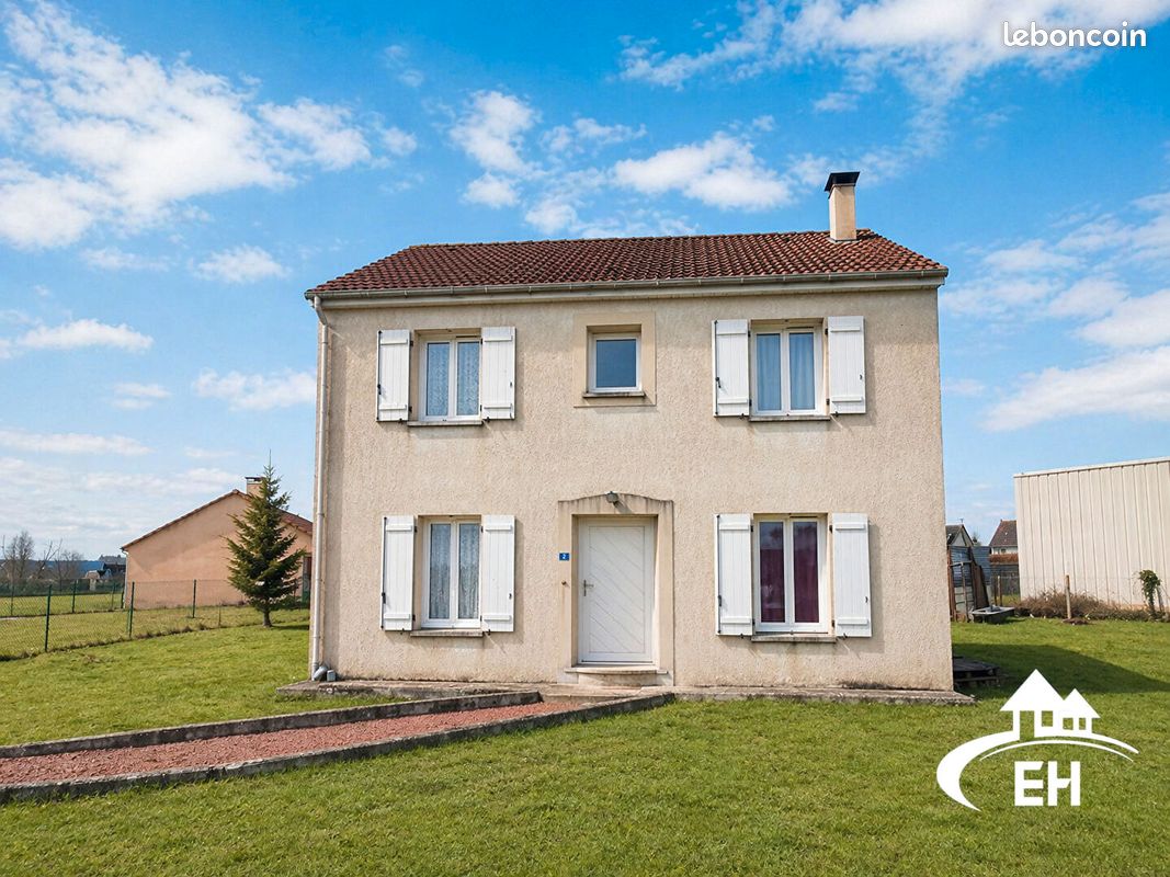 Maison 6 pièces 100 m² · à L'Aigle · 100 m² · 165 000 €