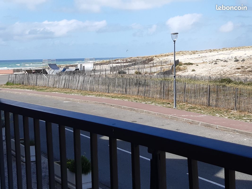 Studio à 100 m de la plage (image 1)