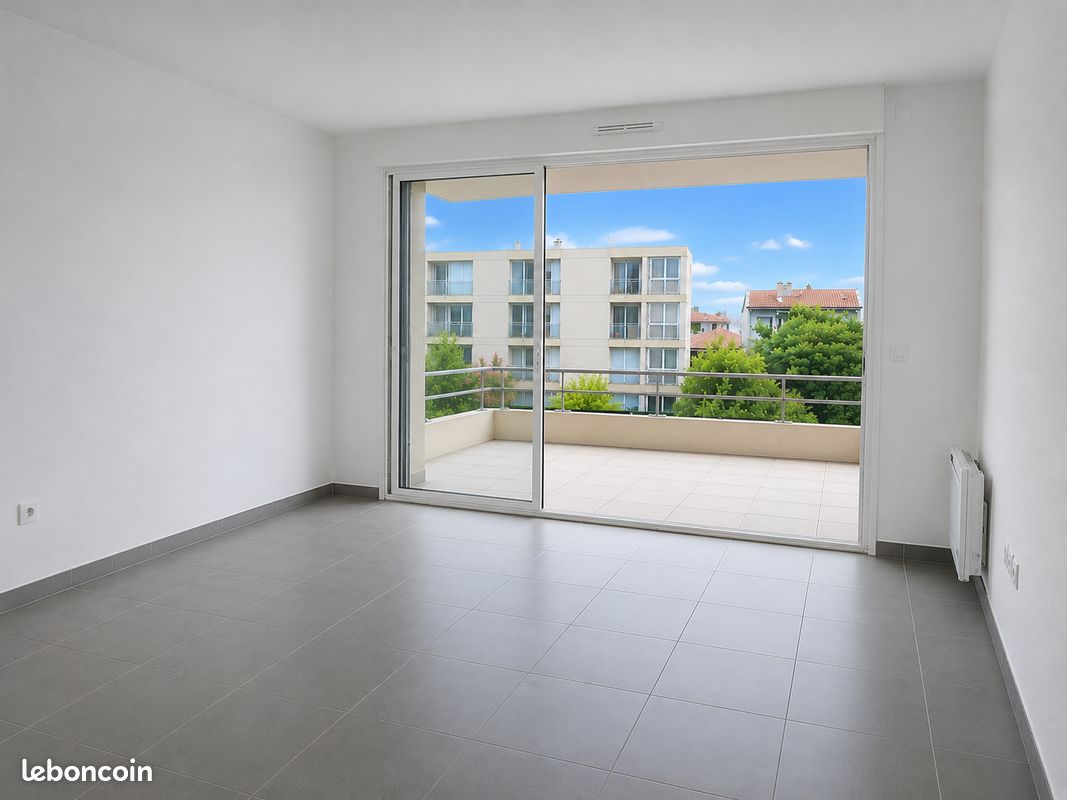 Appartement 3 pièces 62 m² · à Marseille · 62 m² · 1 116 €/mois