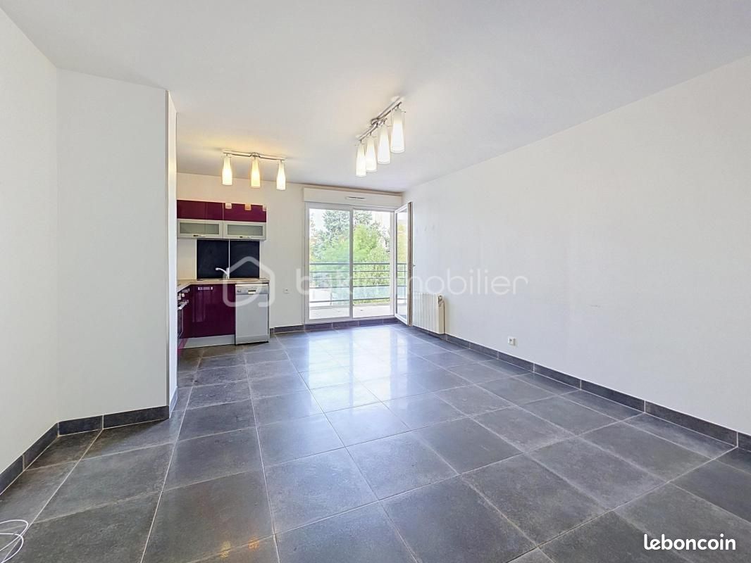 Appartement 2 pièces 44 m² · à Neuilly-Plaisance · 44 m² · 239 000 €
