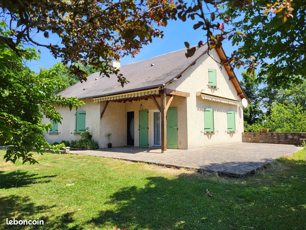 Maison 6 pièces 134 m² · à Albussac · 134 m² · 254 000 €