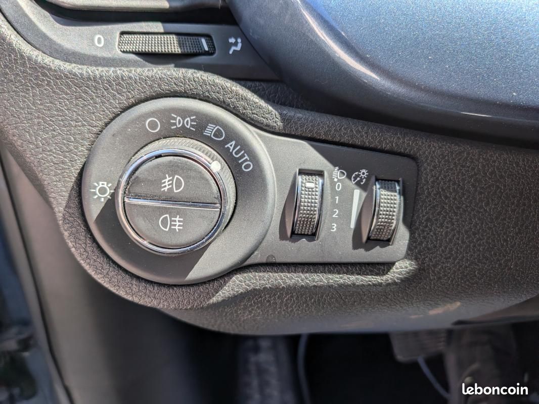 Fiat 500X MY19 1.3 FireFly Turbo T4 150 ch DCT City Cross (image 17)