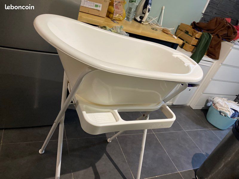 Baignoire sur pied (image 2)