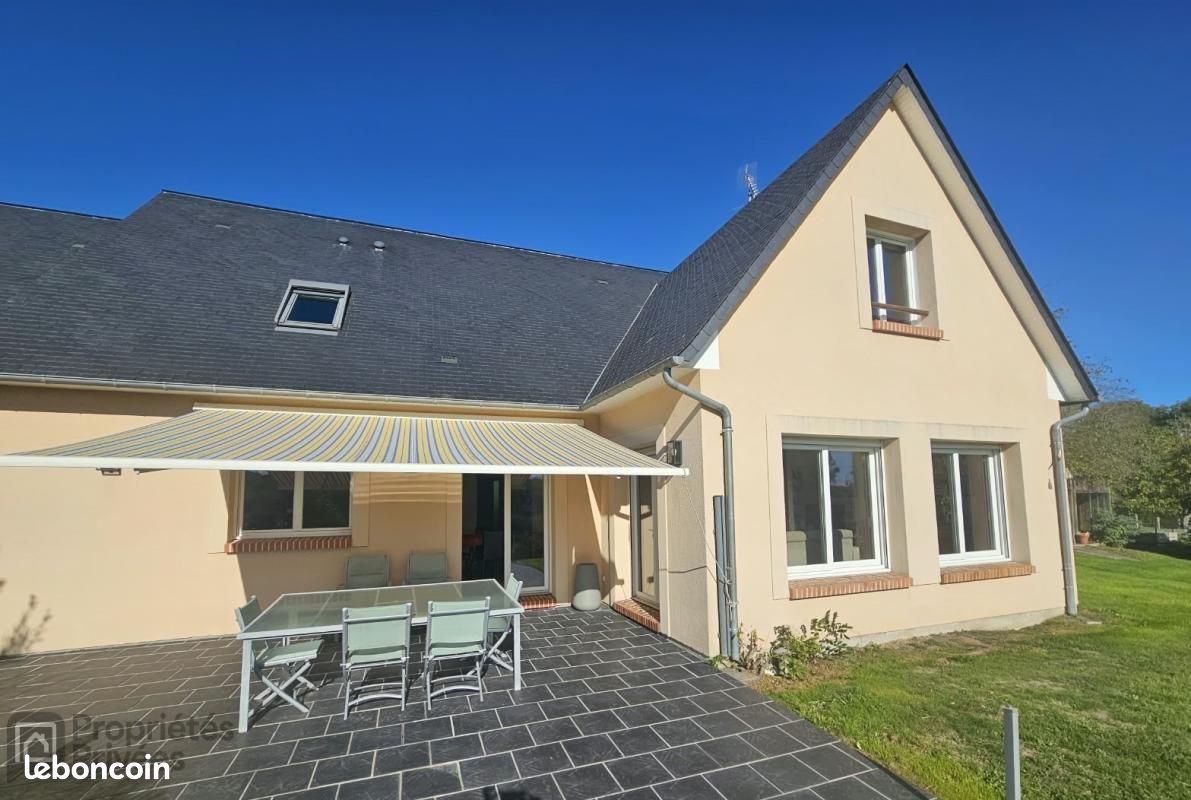 Maison 6 pièces 188 m² · à Équemauville · 188 m² · 579 000 €