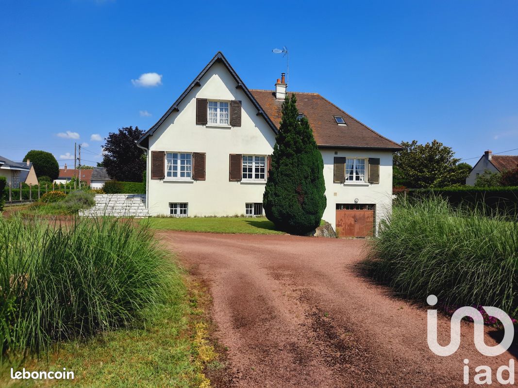 Maison 6 pièces 145 m² · à Montlivault · 145 m² · 270 000 €