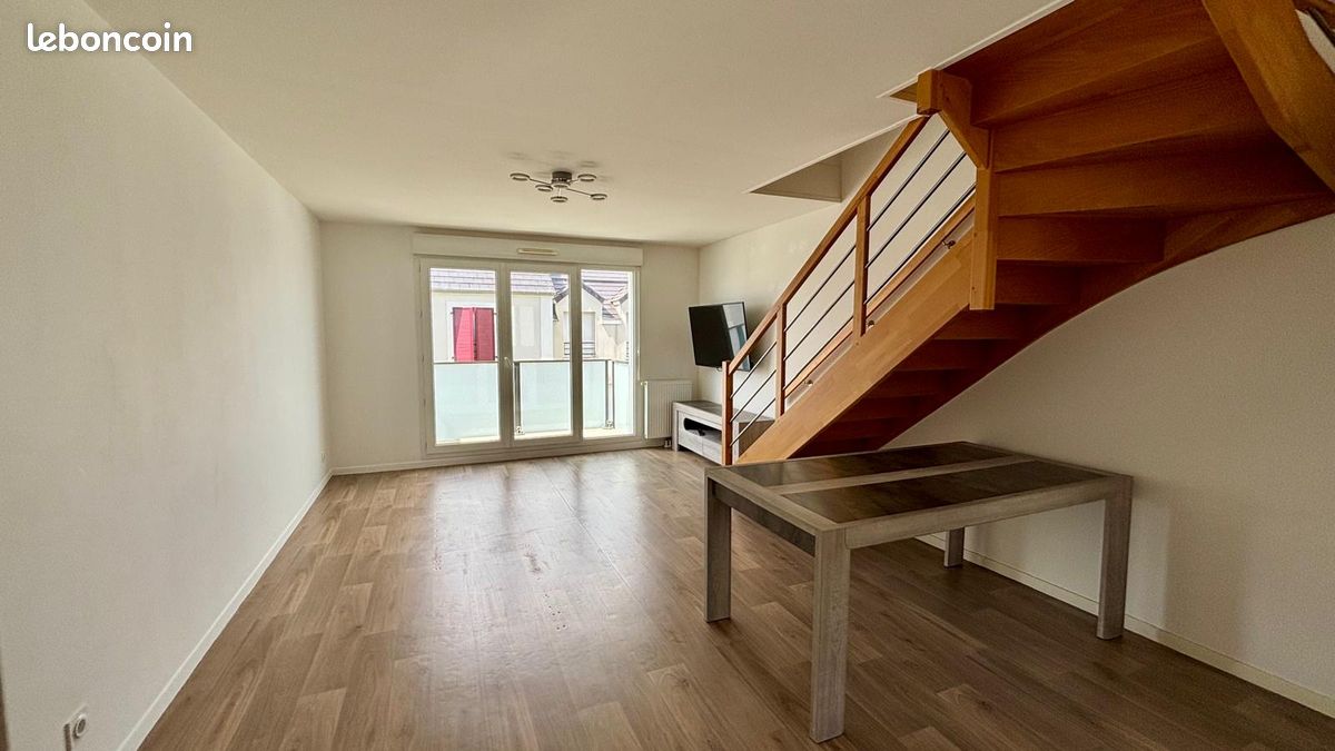 Appartement 3 pièces 62 m² · à Ifs · 61,5 m² · 900 €