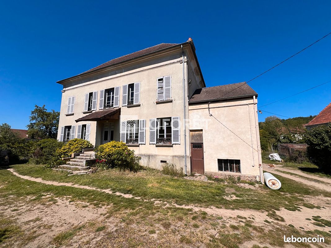 Maison 6 pièces 227 m² · à Marcoussis · 227 m² · 579 000 €