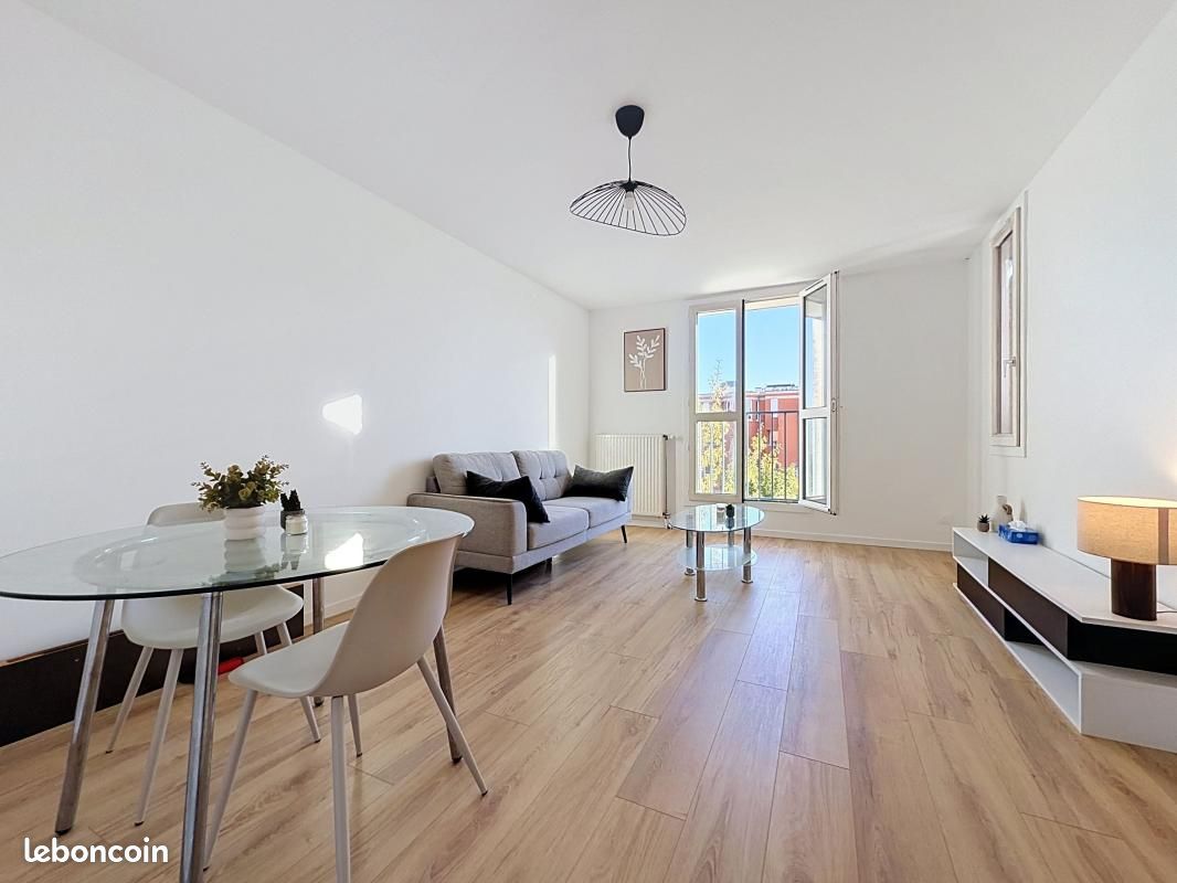 Appartement 2 pièces 54 m² · à Guyancourt · 54 m² · 1 080 €/mois