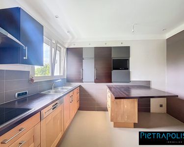 Maison 500 000 € - 166 m²
