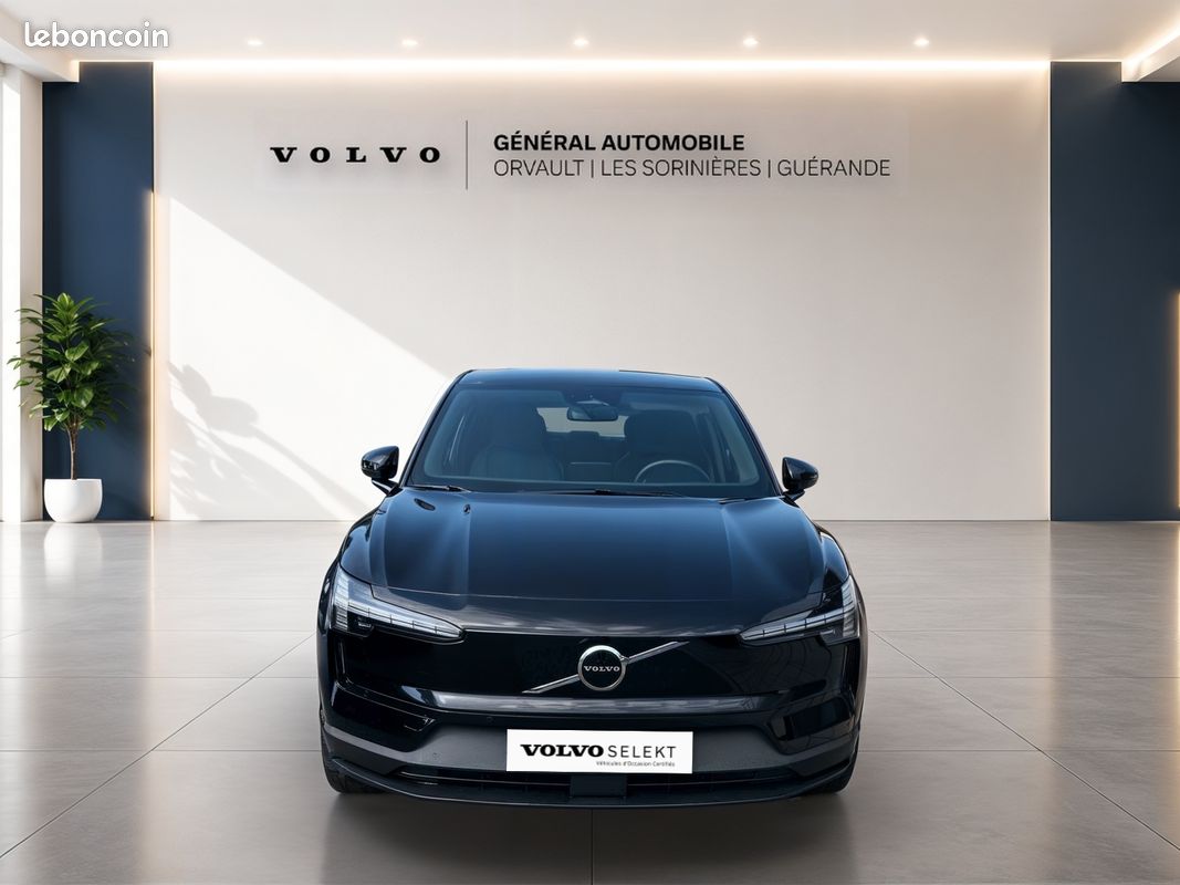 VOLVO EX30 P5 Long Range 272 ch Plus (image 8)