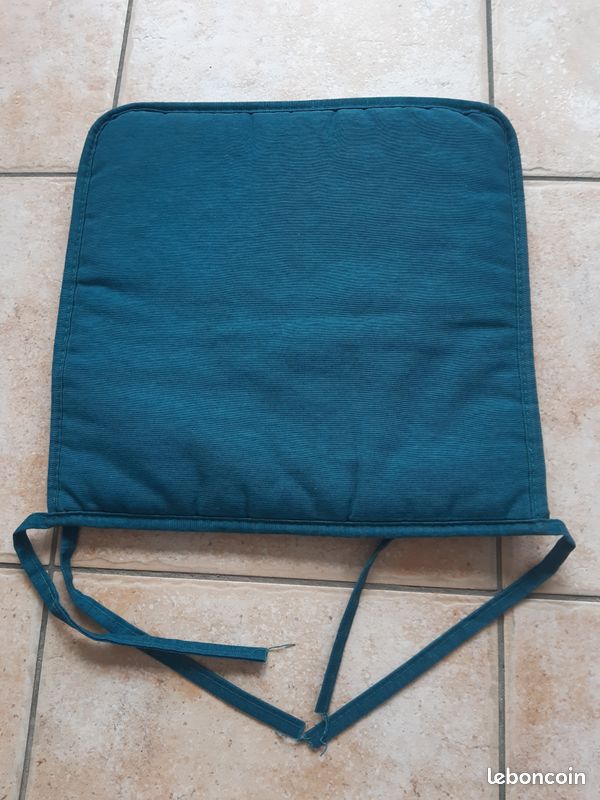 Galette verte pour chaise (image 1)
